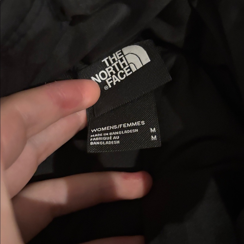 The North Face Black Quilted Jacket - Picture 4 of 4